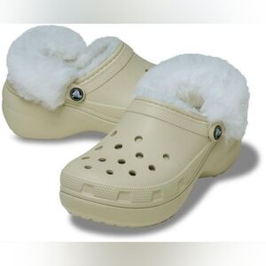New Crocs Platform Fuzzy Lined Clog Size 7 Bone Fuzz Slide Slipper